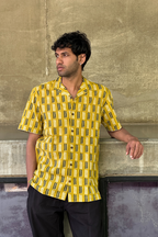 MUSTARD KOSH MEN'S NOTCH COLLAR HALF SLEEVE  SHIRT