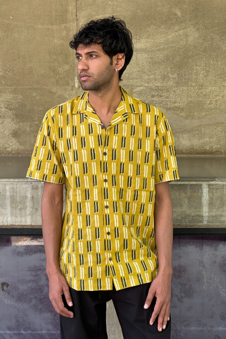 MUSTARD KOSH MEN'S NOTCH COLLAR HALF SLEEVE  SHIRT