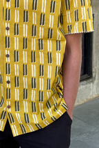 MUSTARD KOSH MEN'S NOTCH COLLAR HALF SLEEVE  SHIRT