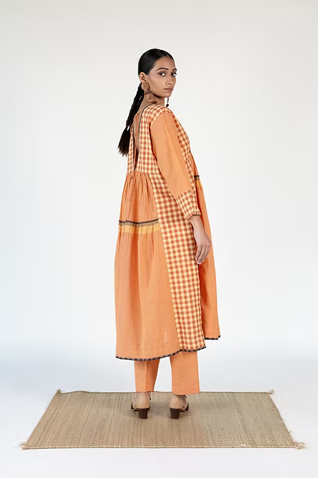 WOVEN SUNSET AAINA TOP AND PANT COORD SET