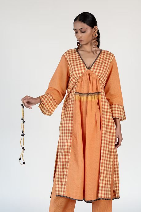 WOVEN SUNSET AAINA TOP AND PANT COORD SET