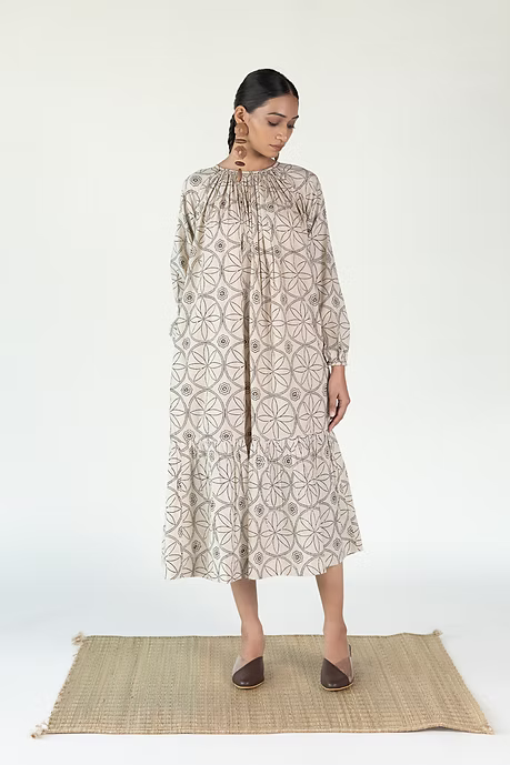 LOTUS NECK GATHER DRESS