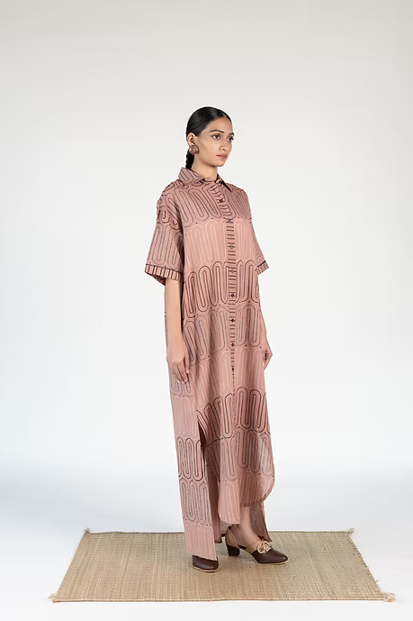 WAVES OUTLINE SHIRT DRESS