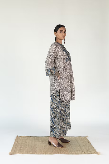 MUD PRINT HIGH LOW YOKE TOP WITH PALAZZO PANTS