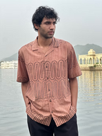 WAVES OUTLINE MEN’S NOTCH COLLAR SHIRT