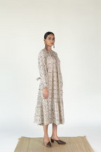 LOTUS NECK GATHER DRESS