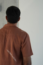 LIGHT TERRA MEN’S NOTCH SHIRT