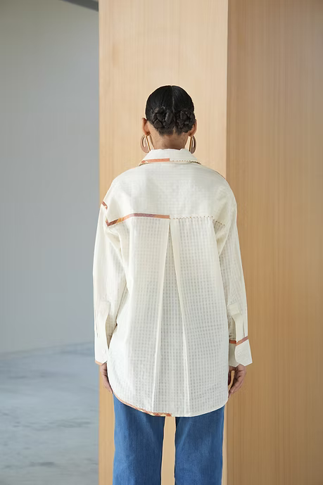 IVORY WOMEN’S SHIRT