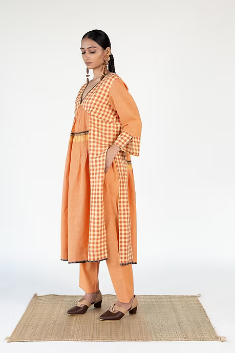 WOVEN SUNSET AAINA TOP AND PANT COORD SET