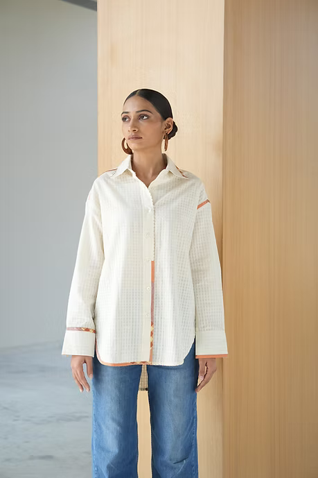 IVORY WOMEN’S SHIRT