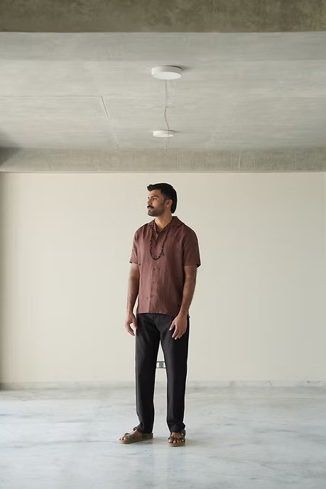 COFFEE NOTCH COLLAR MEN’S SHIRT