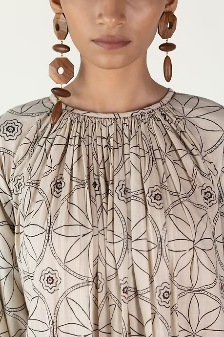 LOTUS NECK GATHER DRESS