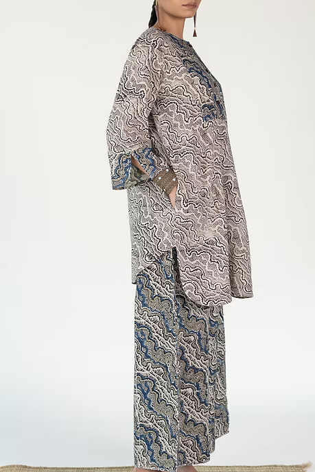 MUD PRINT HIGH LOW YOKE TOP WITH PALAZZO PANTS