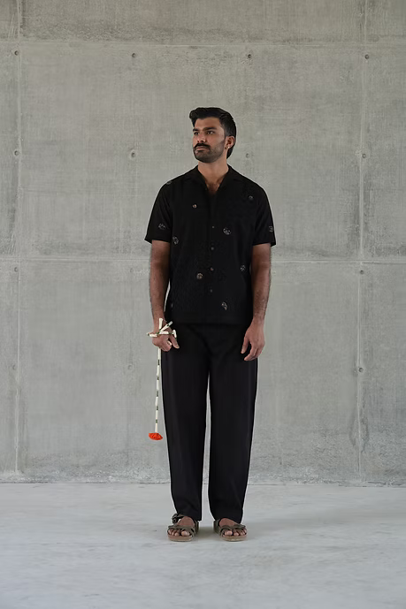 MIDNIGHT MEN’S NOTCH COLLAR SHIRT