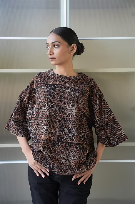 LOTUS AERO BARKHA TOP
