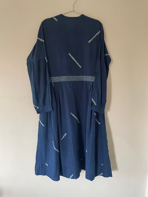 Slant Dhabu Pleated Hem Dress