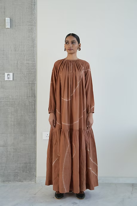 LIGHT TERRA NECK GATHER FLOOR LENGTH DRESS