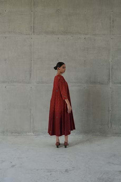 MAROON OMBRE TIPKI PANELLED DRESS