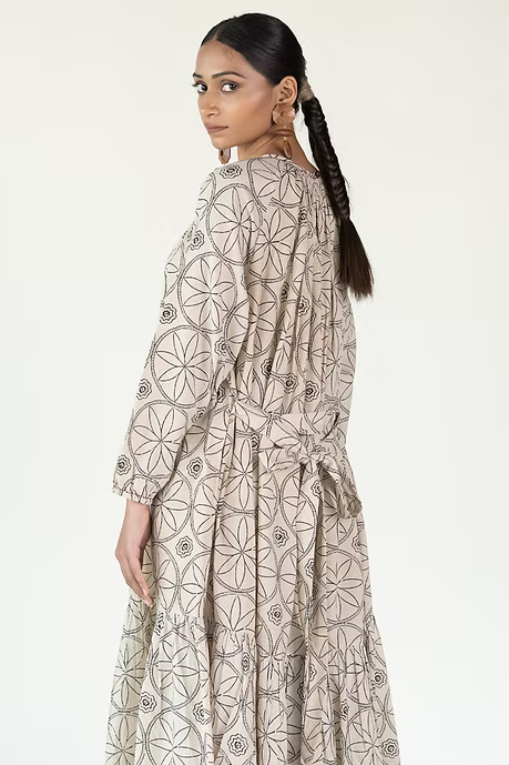 LOTUS NECK GATHER DRESS